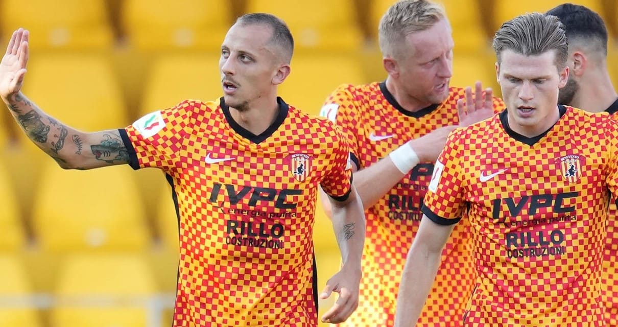 Benevento: ufficiali due colpi in entrata