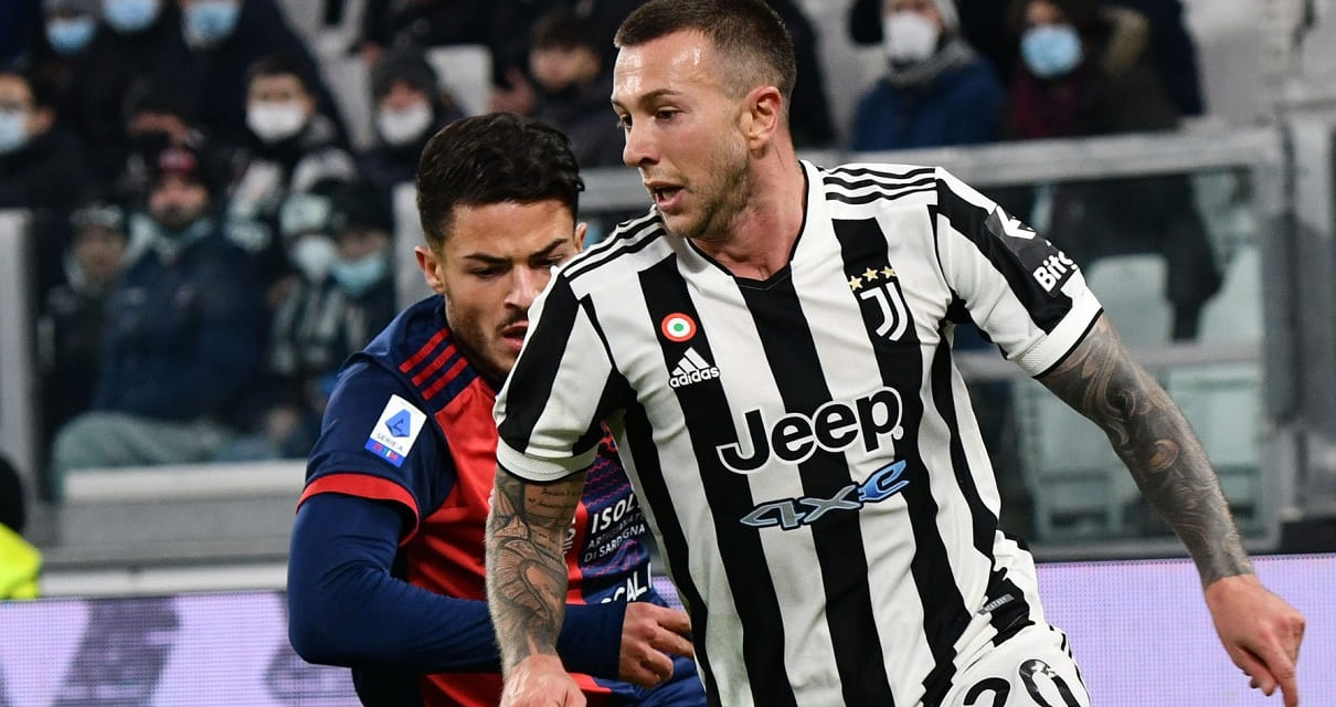 Juventus-Cagliari, le pagelle: Bernardeschi star della serata