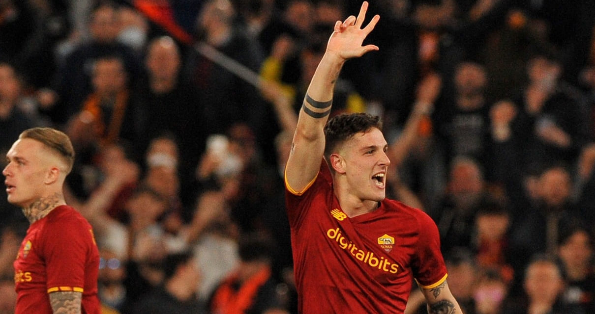 La Roma vince la Conference League grazie al gol di Zaniolo