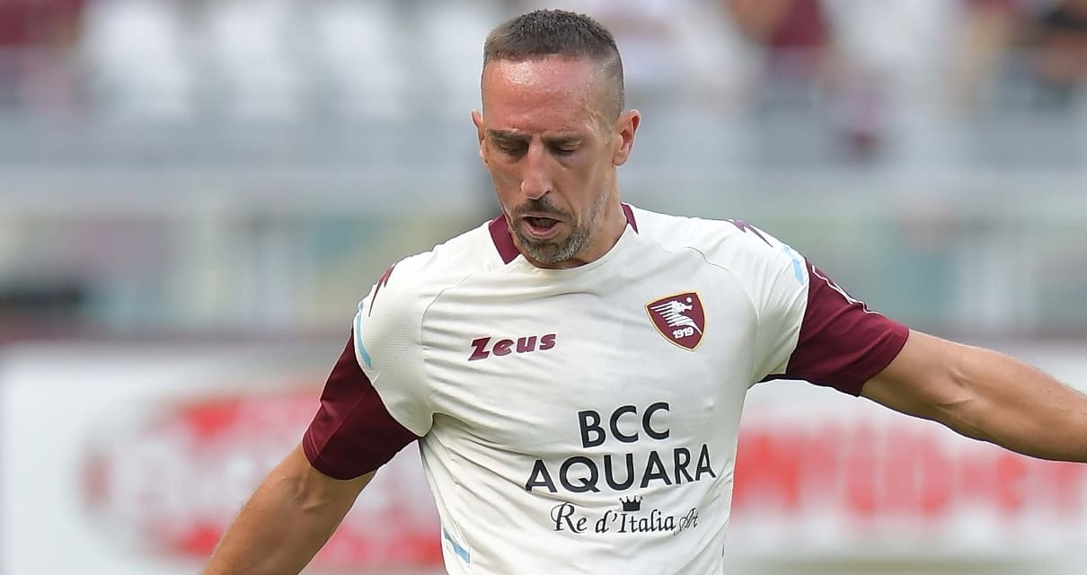 Salernitana: infortunio muscolare per un attaccante 