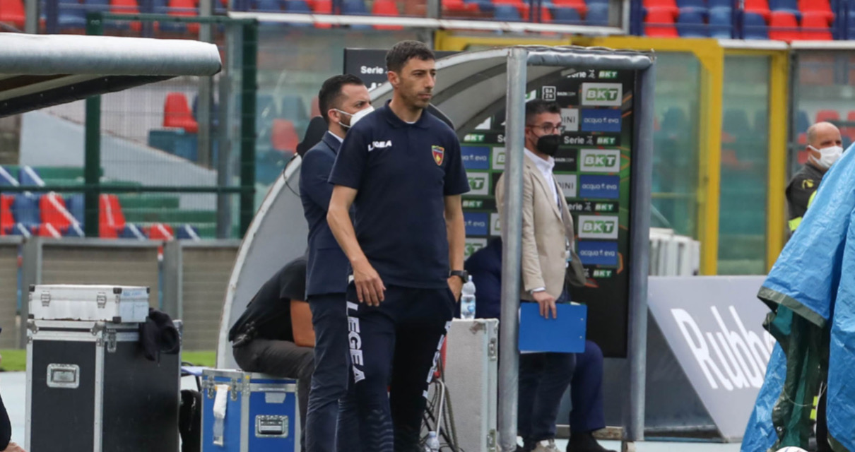 Cosenza: rescissione per Occhiuzzi, la probabile destinazione del tecnico