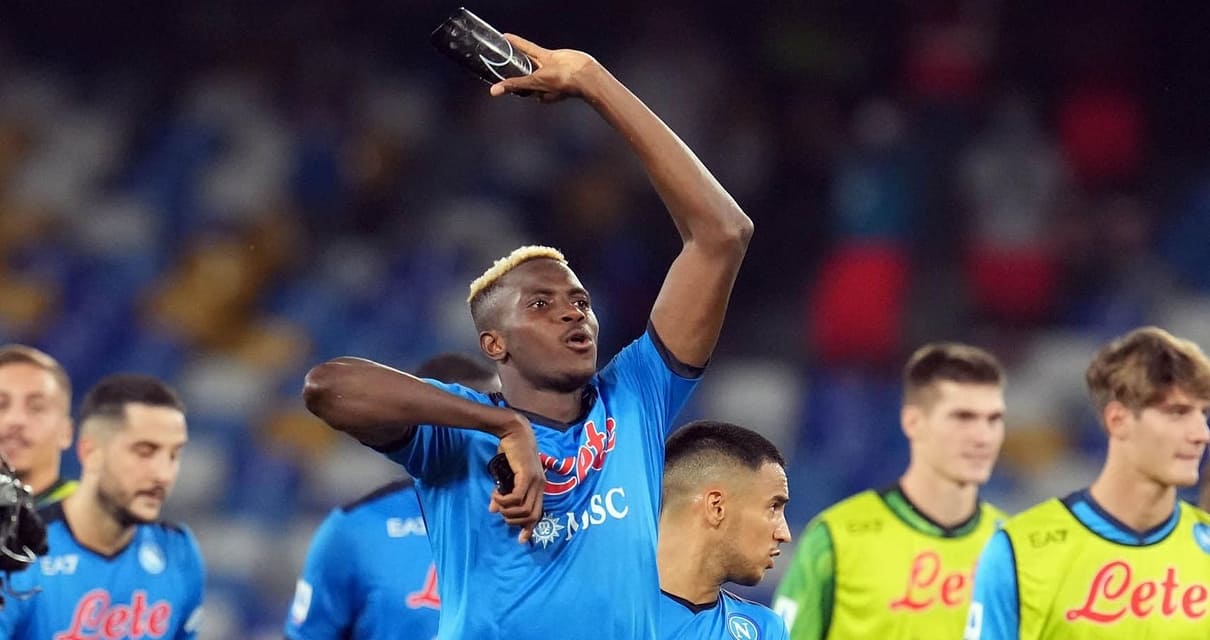 Super Napoli batte la Samp 4 a 0