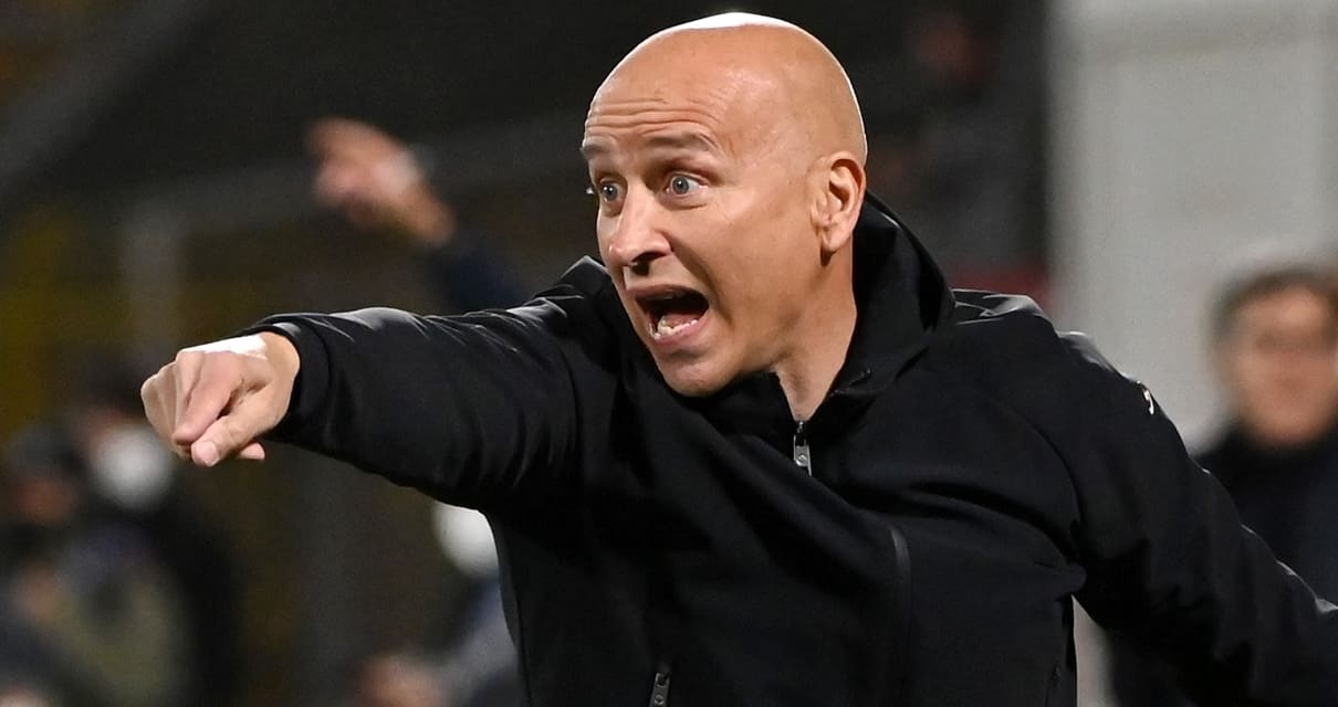 Palermo, allenamento congiunto con la Viterbese