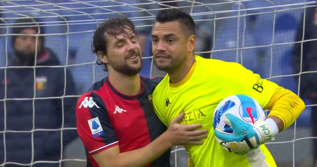 Genoa: infortunio Destro