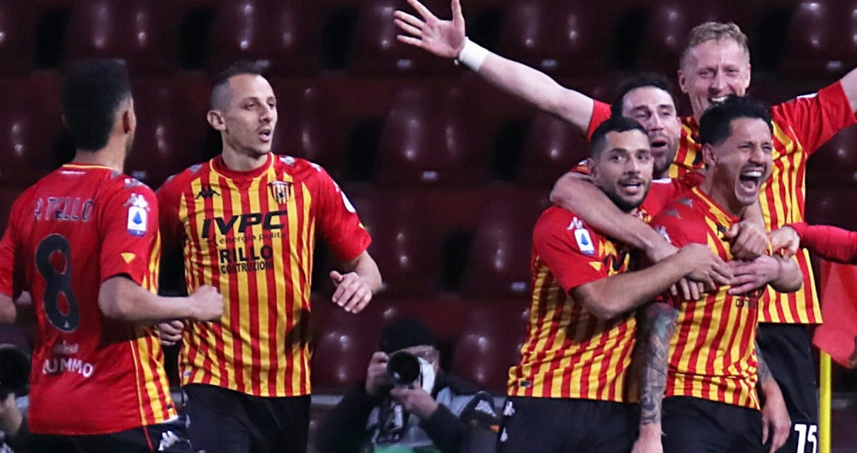 Ascoli Benevento 0-1: i campani espugnano il Del Duca e volano in semifinale 