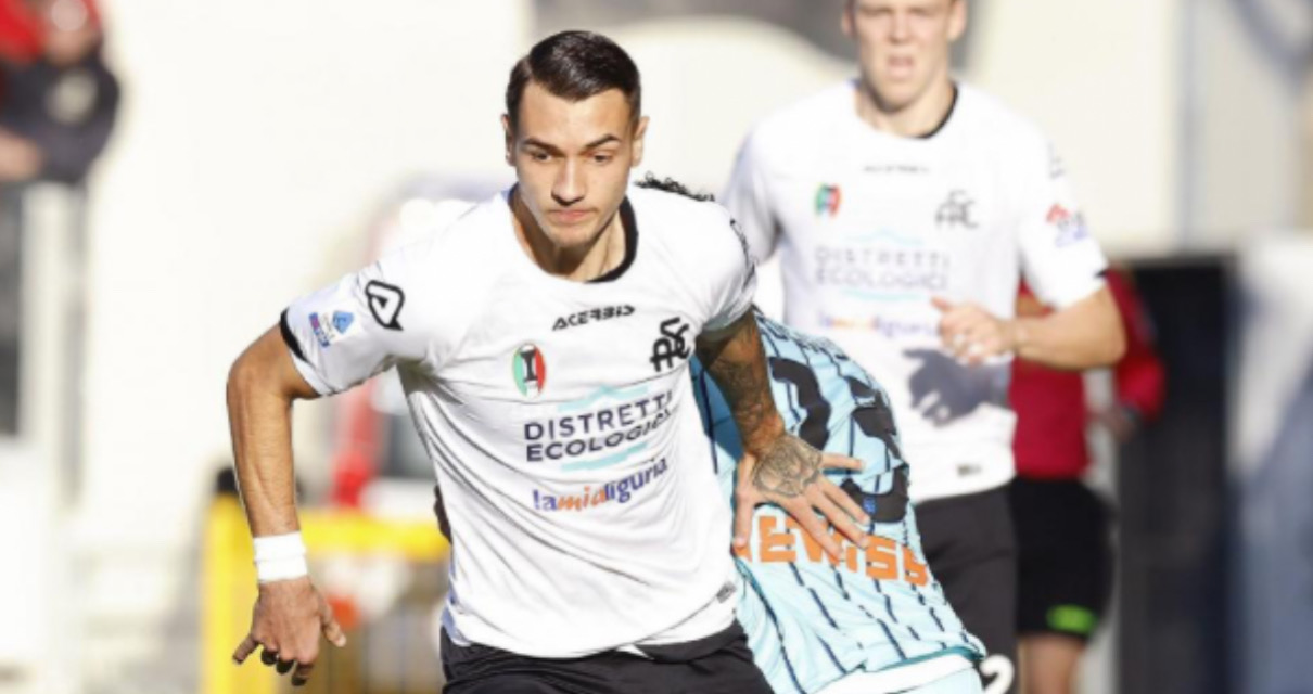 Spezia, ufficiale: Kiwior è dell'Arsenal