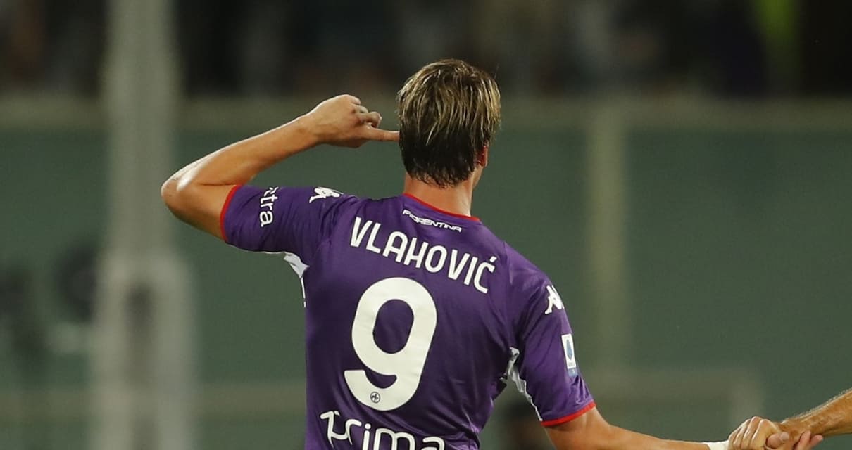 VLAHOVIC RAGGIUNGE IMMOBILE E INFIAMMA LA CLASSIFICA MARCATORI