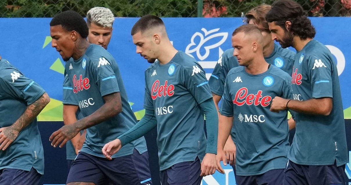 Napoli: Petagna negativo al covid19, ma c'è una nuova positività