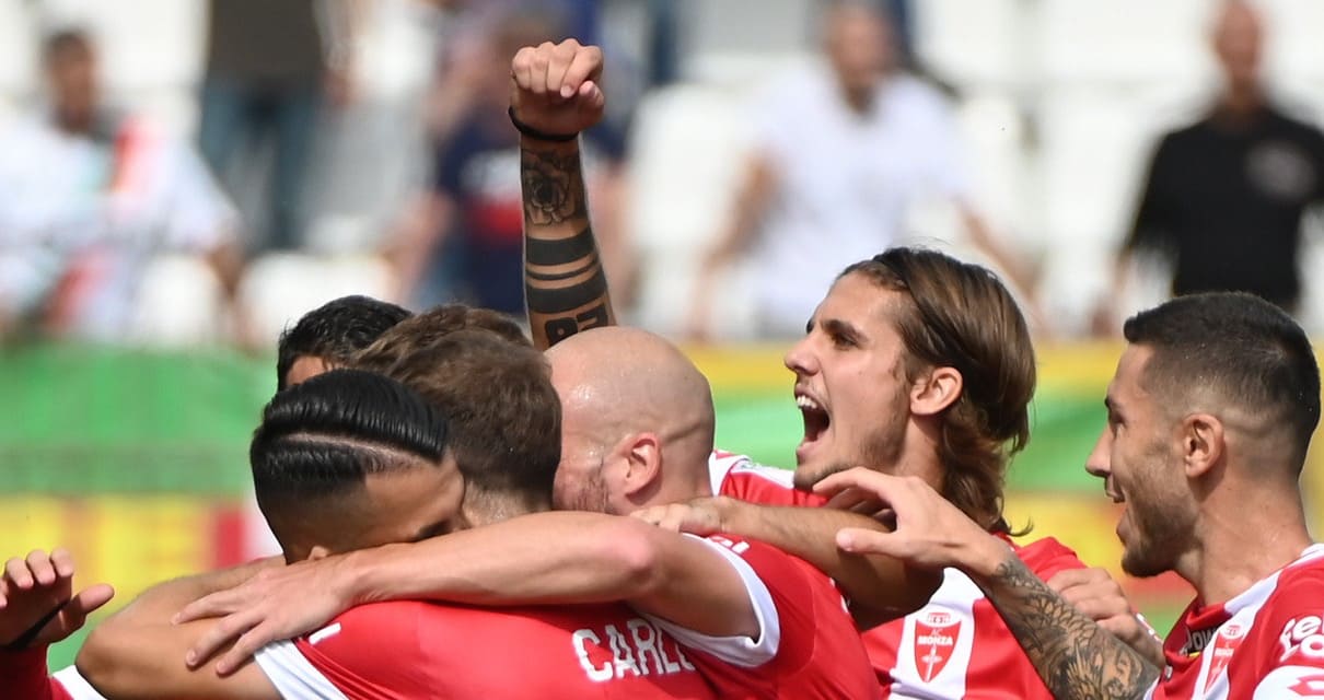 Monza: 5 calciatori positivi. Rinviato il match con il Benevento