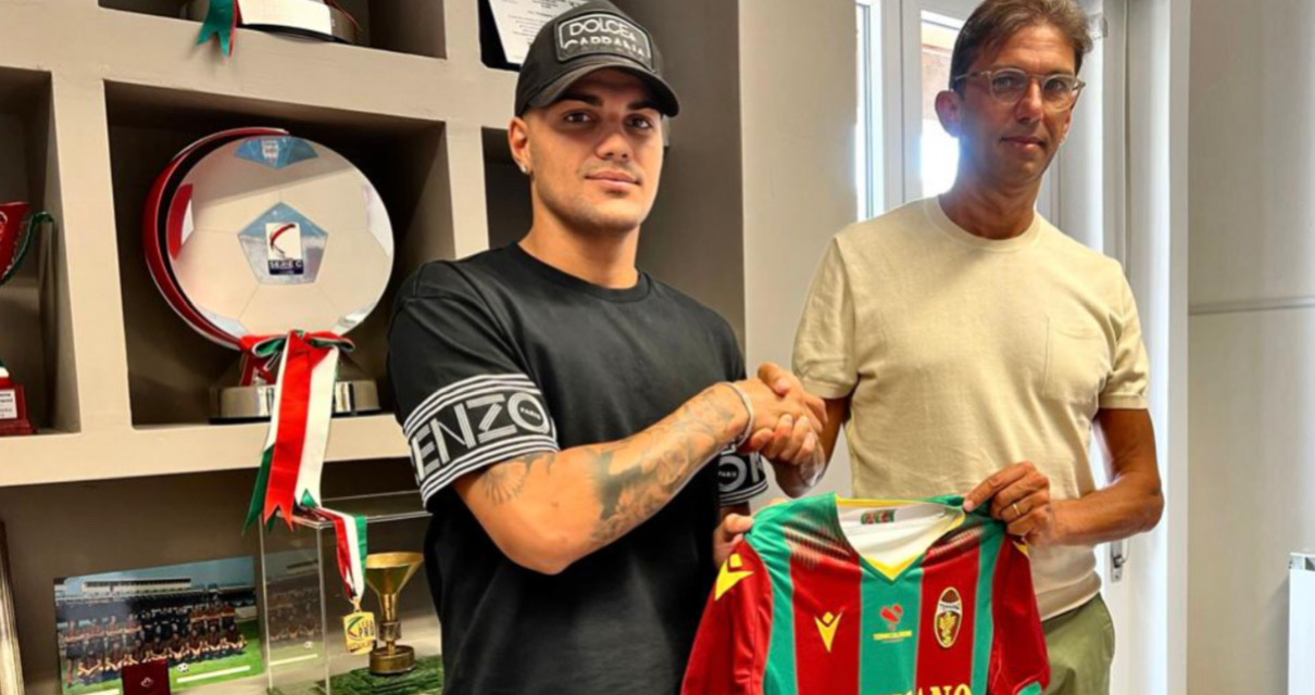 Ternana: ufficiali due operazioni di mercato