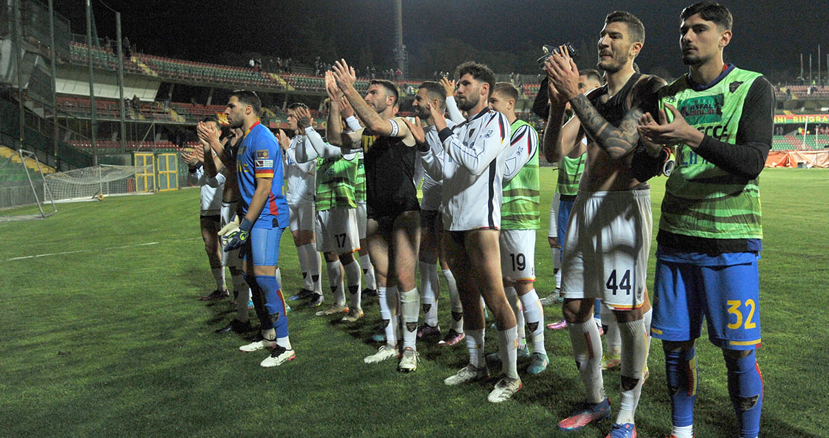 Il Lecce torna in Serie A e lo fa in grande stile!