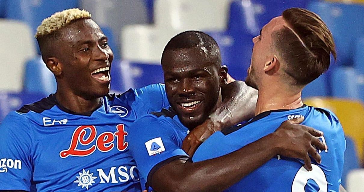 Lavoro mattutino per il Napoli