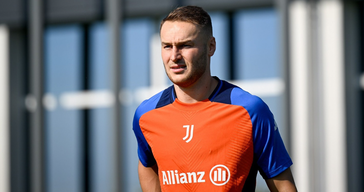 Calciomercato: tutte le ufficialità e i rumors di oggi