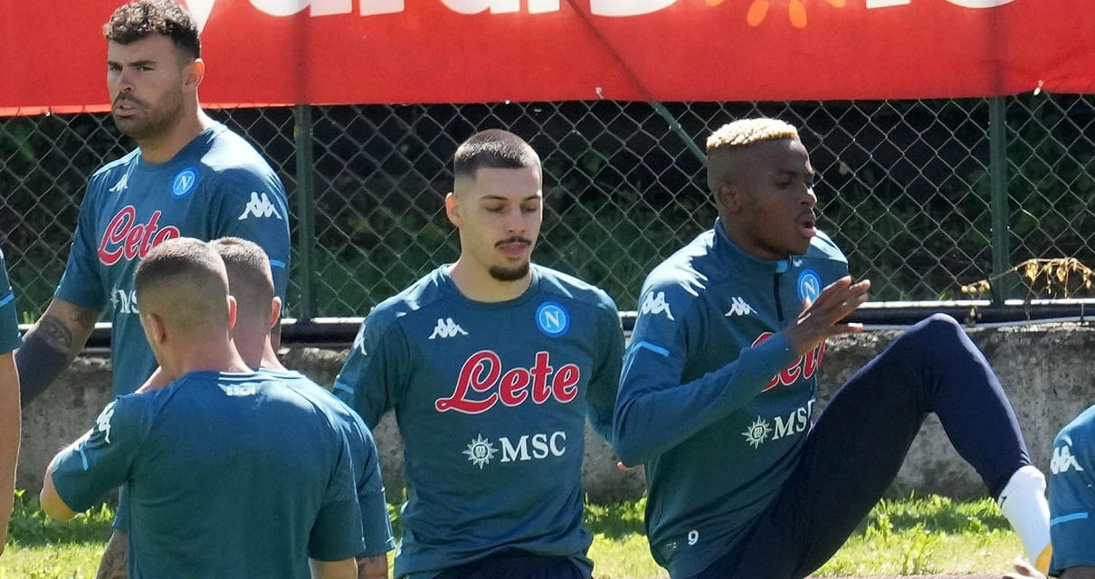 Napoli: allenamento mattutino